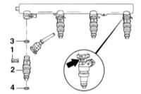  Снятие и установка топливной распределительной магистрали и инжекторов Mercedes-Benz W203